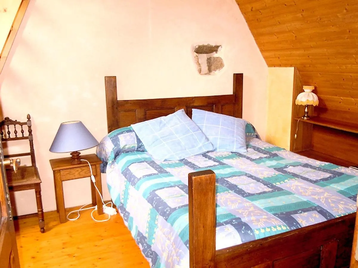 Prázdninový dům Maison Charmante A Tredrez-Locquemeau Avec Jardin Et Terrasse